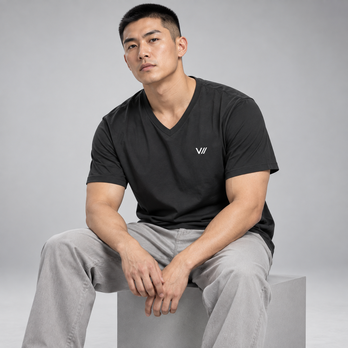 V// CHILL Herren Premium Bio V-Neck T-Shirt