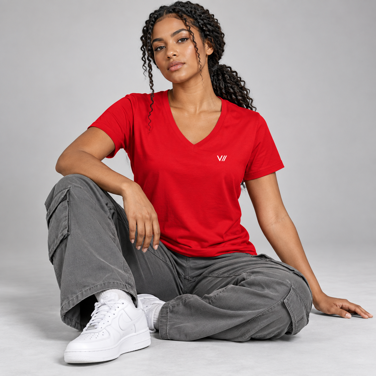 V// CHILL Damen Premium Bio V-Neck T-Shirt