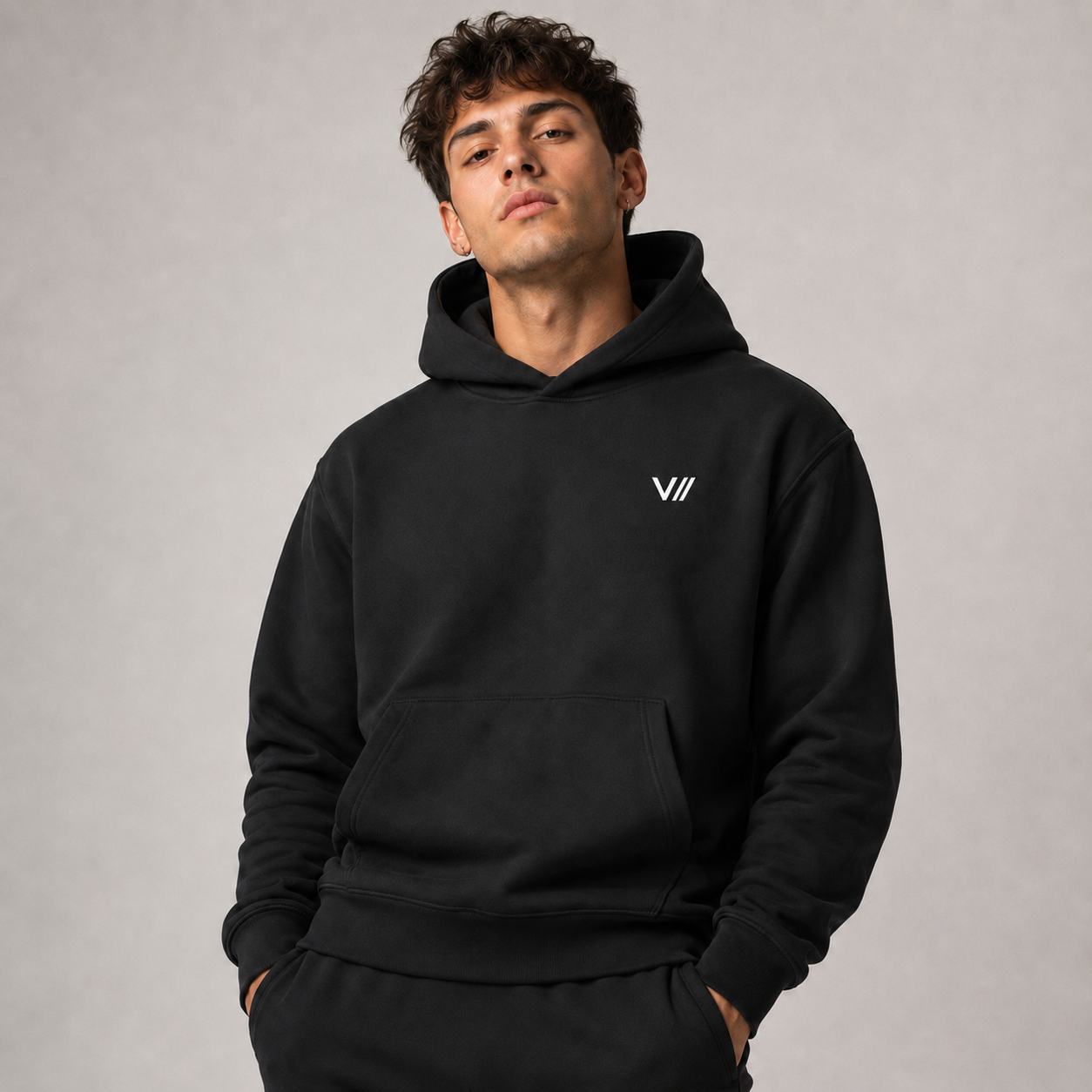 V// GETOUTHERE Oversize Hoodie ohne Kordel