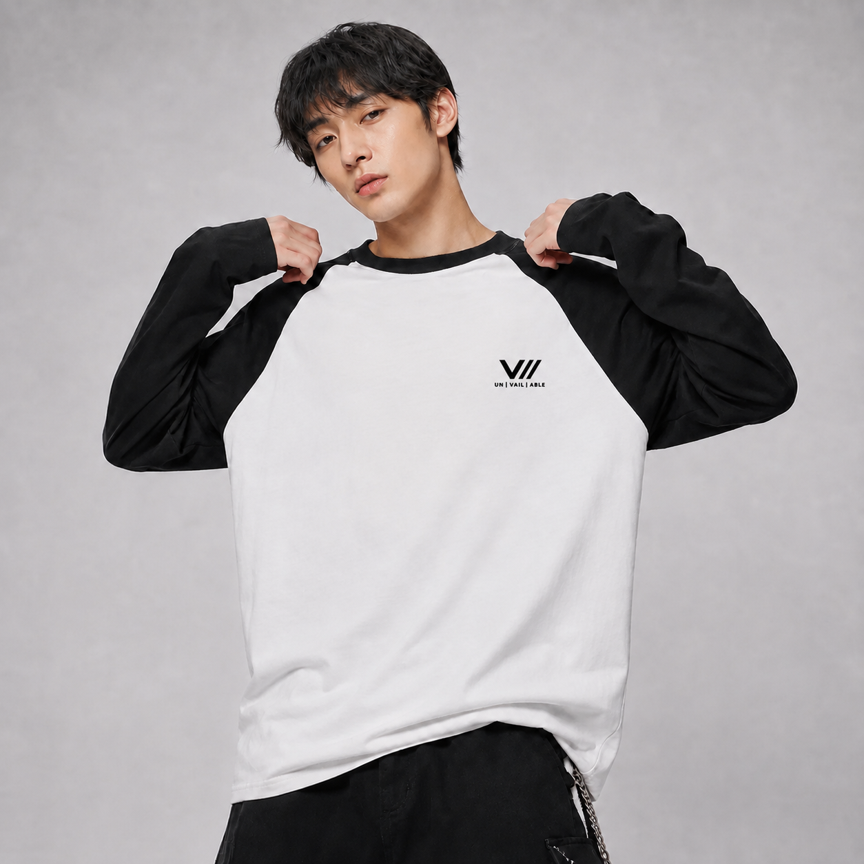 V// CHILL Color-Blocked Raglan Long-Sleeve Shirt